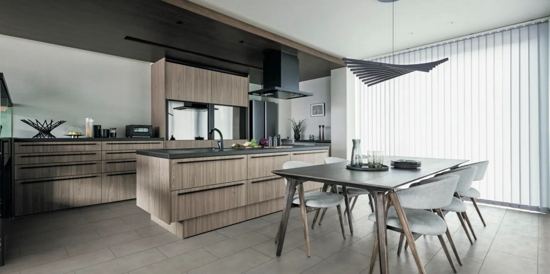 キッチンとは分けて配置したダイニング